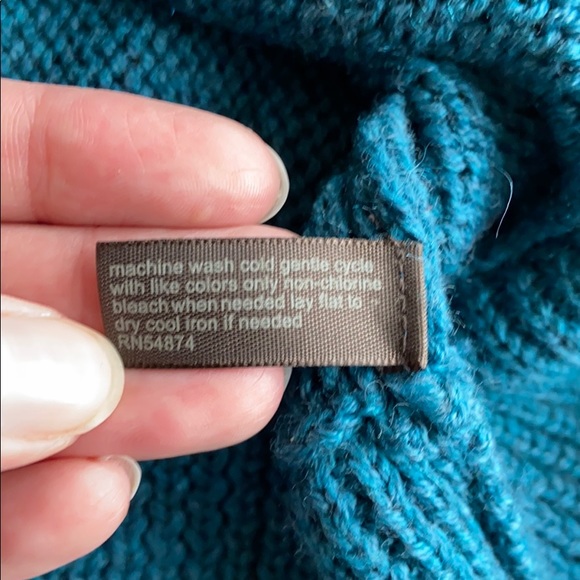 Limited sweater - Picture 4 of 4